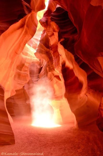 Light Beam in Upper Antelope Canyon
