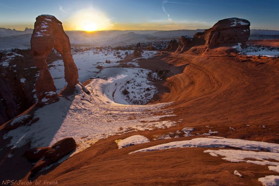 Delicate Arch at sunset
