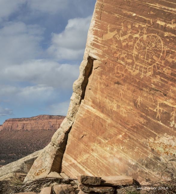 Walnut Knob rock art