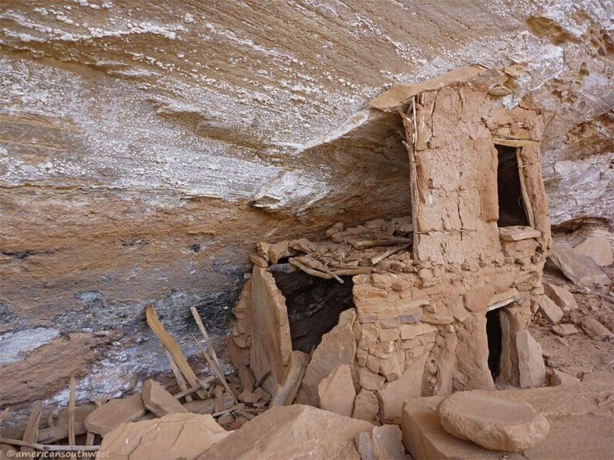 Slickhorn Canyon Ruins
