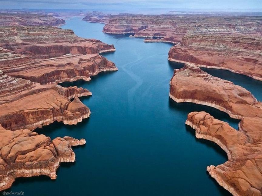Colorado River/Lake Powell main channel in Glen Canyon