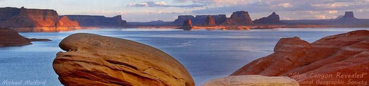 Lake Powell spaceship rocks