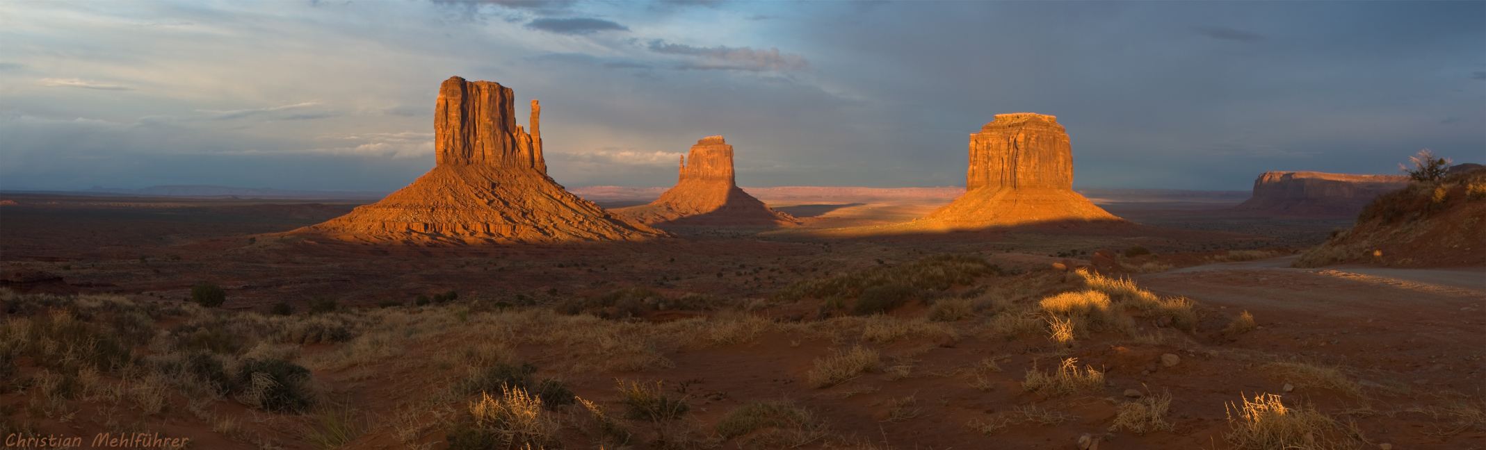 Monument Valley Sunset